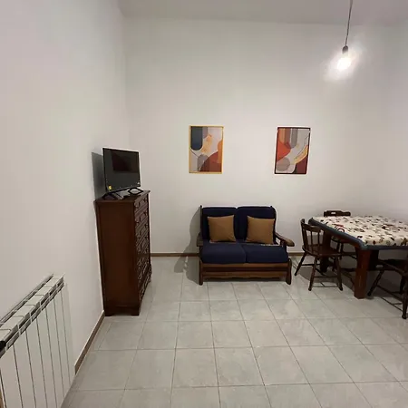 Holiday home Civico 11 *